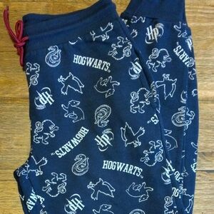🏷️ PRICE IS FIRM🏷️🦋WOMENS HARRY POTTER JOGGER PANTS 🦋